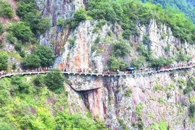 零距离体验滇地“人口较少民族”风情