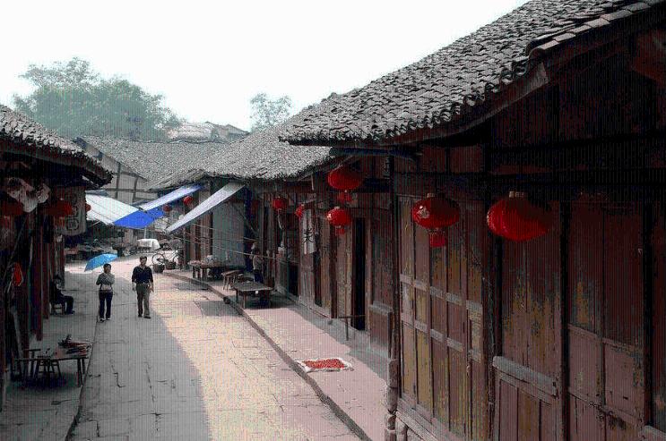 逃离拇指山地